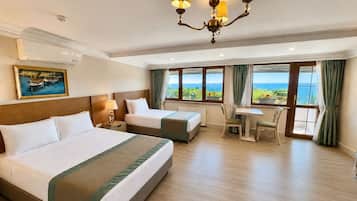 Family Suite, Sea View or City View | Hochwertige Bettwaren, Select-Comfort-Betten, Minibar, Zimmersafe