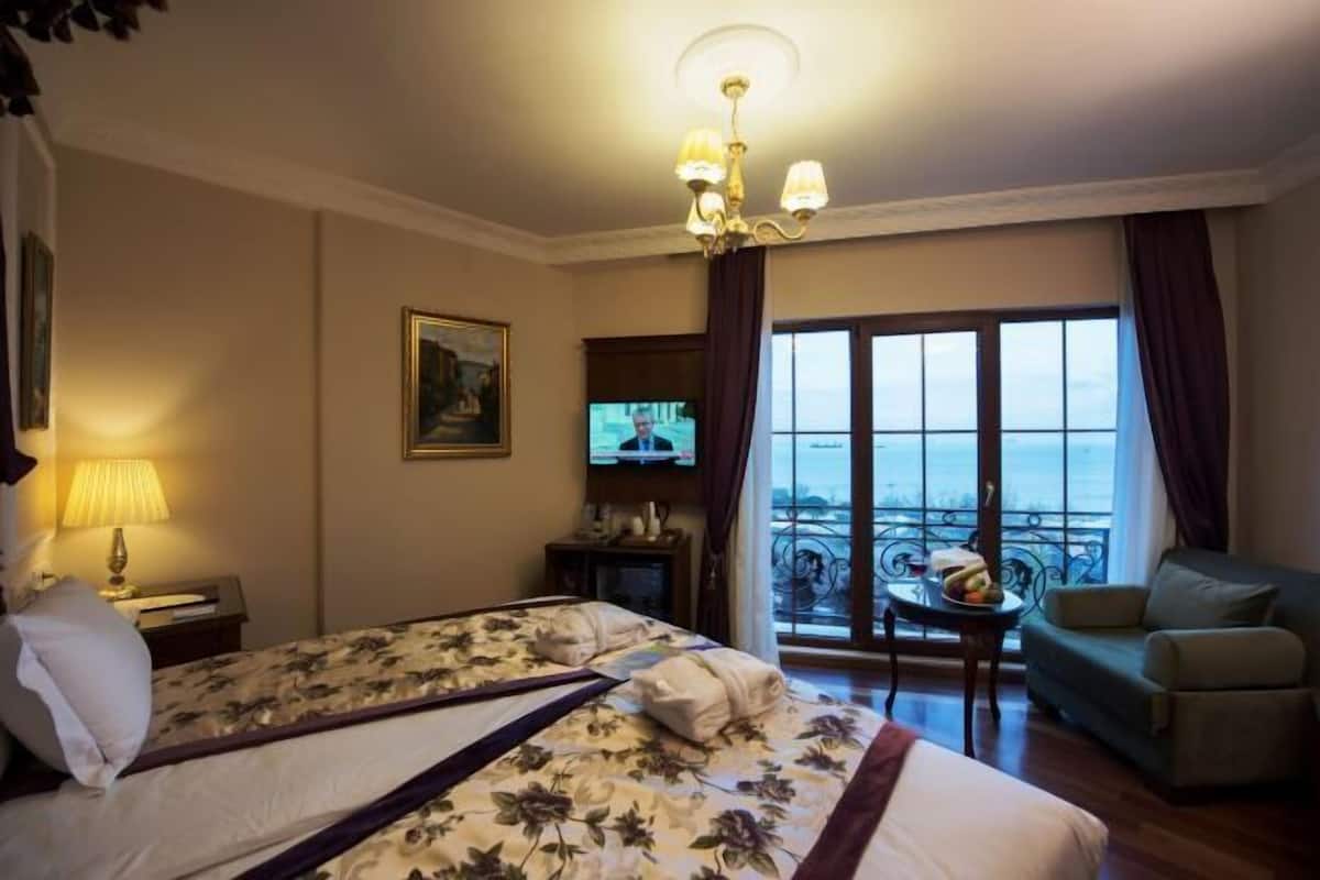 Premium bedding, Select Comfort beds, minibar, in-room safe