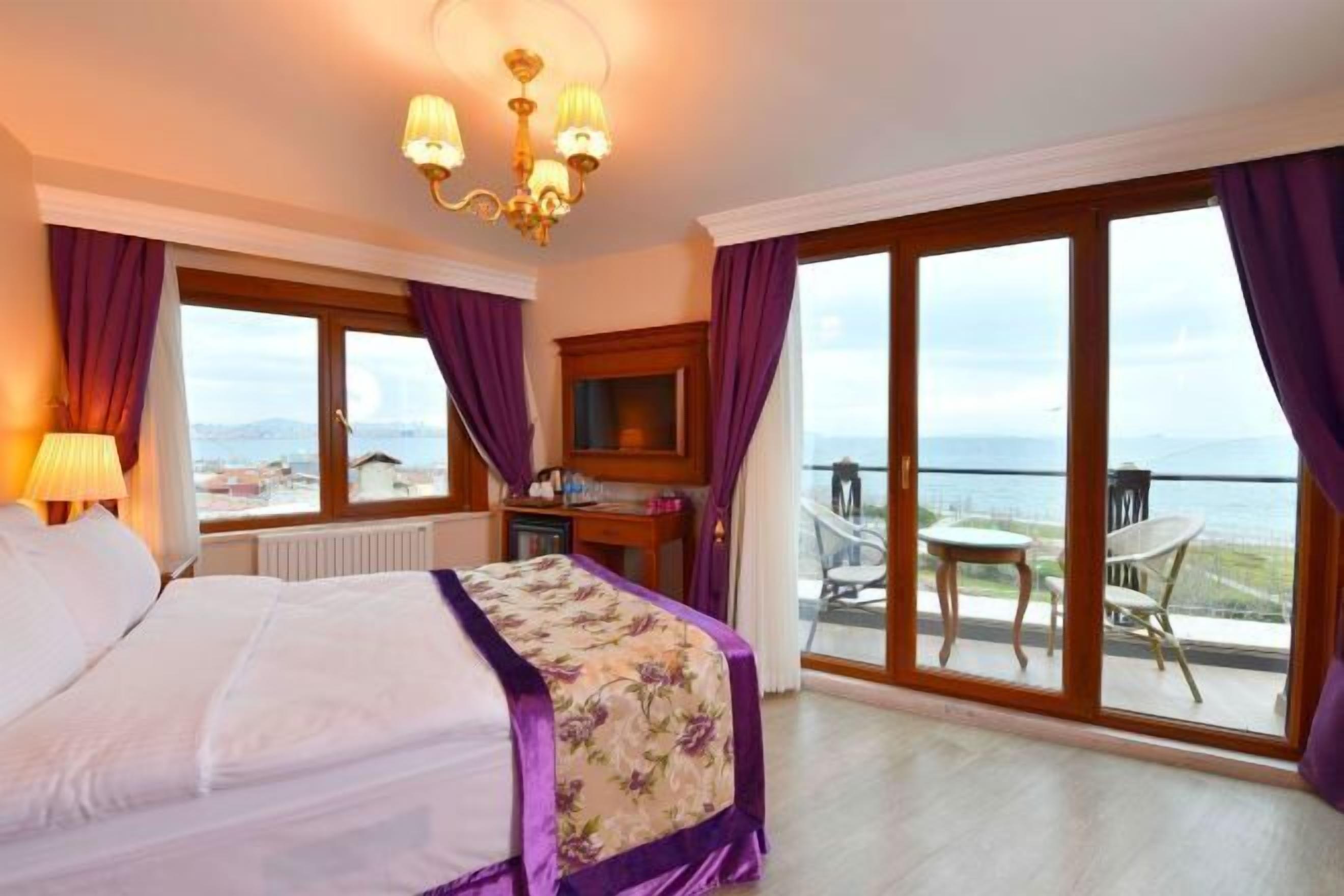 Premium bedding, Select Comfort beds, minibar, in-room safe