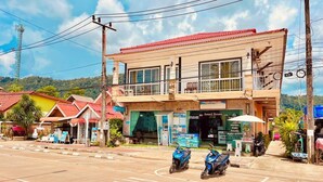 Ngoại thất