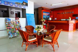 Check-in/check-out kiosk - PK Mansion (Krabi)