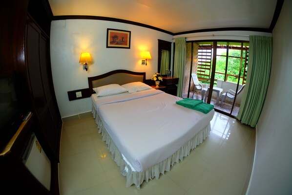 Standard dubbelrum | Skrivbord, gratis wi-fi och sängkläder