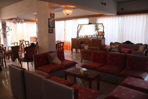 บริเวณนั่งเล่นที่ล็อบบี้