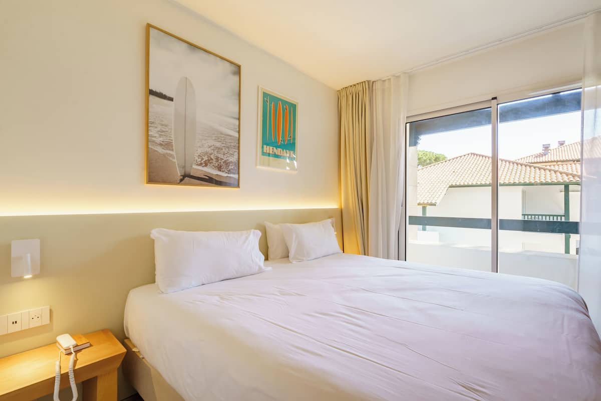 Classic Apartment, 1 Bedroom, Balcony
