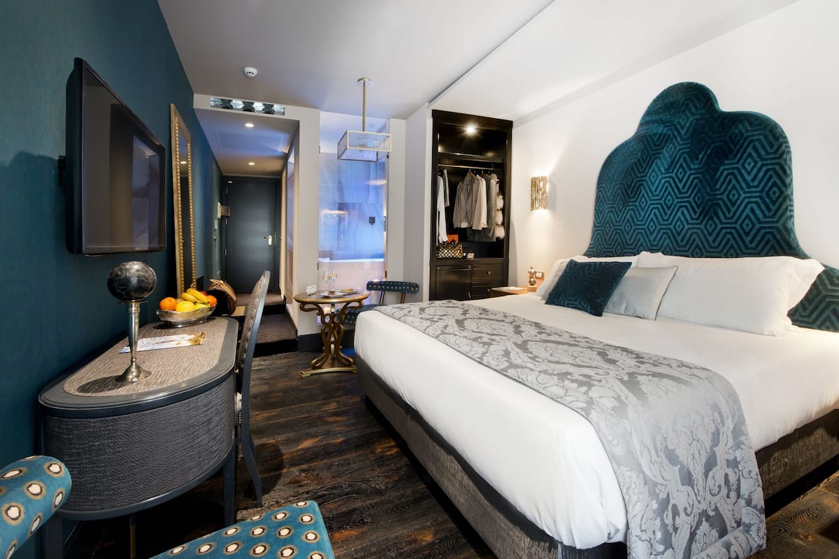 Literie de qualité supérieure, minibar, coffres-forts dans les chambres