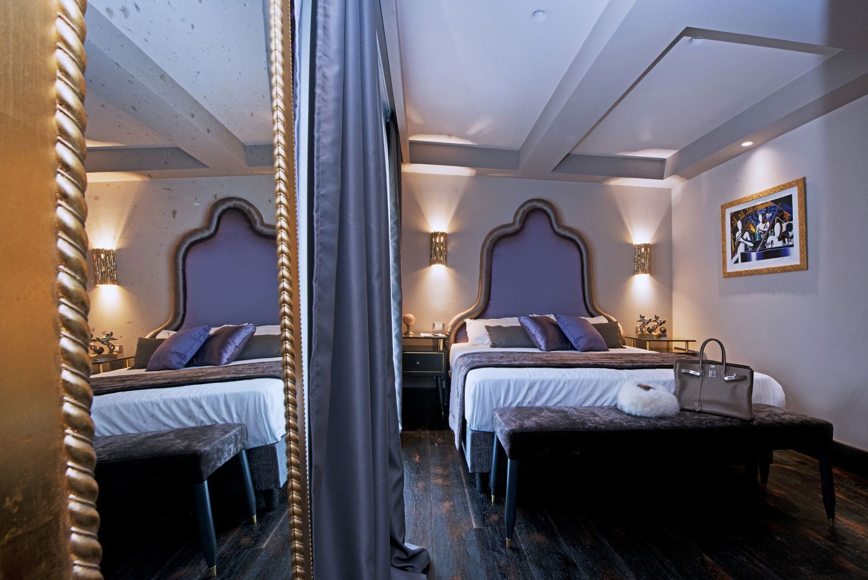 Ropa de cama de alta calidad, minibar, caja fuerte y cortinas opacas