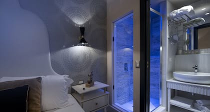 HT6 Boutique Hotel