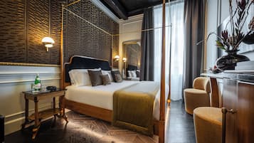 Ropa de cama de alta calidad y minibar