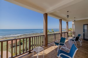 Deluxe Suite, 2 Bedrooms, Ocean View | Balcony