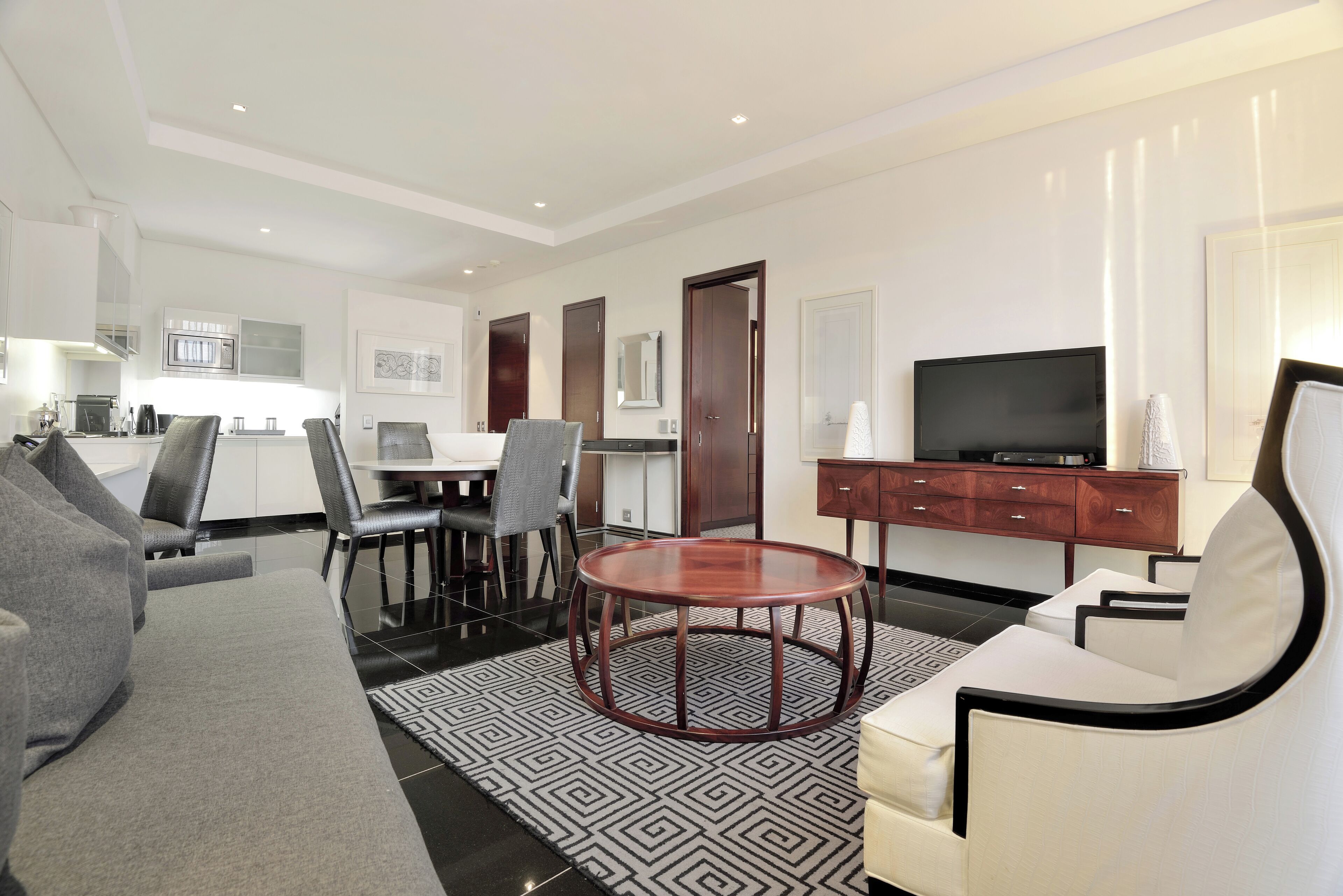 Suite, 1 Bedroom | Living area | 37-inch LCD TV with satellite channels, TV