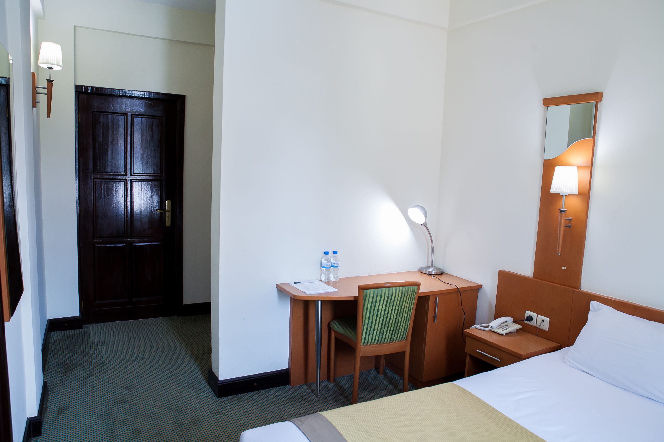 premium bedding, in-room safe, desk, free wifi