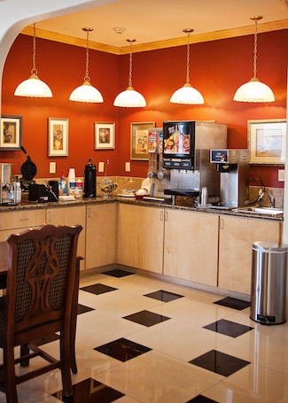 Free daily self-serve breakfast