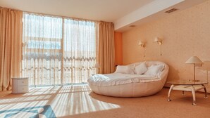 Deluxe Studio - Premier Hotel Shafran (Sumy)