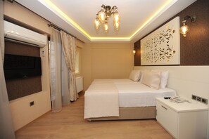 Deluxe tweepersoonskamer, 1 slaapkamer | Uitzicht vanuit de kamer