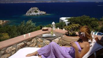 Sundeck