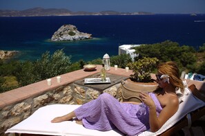 Sundeck - Eirini's Luxury Hotel Villas (Patmos)