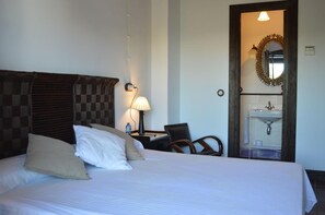 Premium bedding, bed sheets - ON Acebuchal 23 - Only Adults (Almonte)