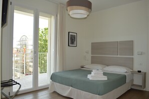 Seprai premium, brankas, tirai kedap cahaya, dan kedap suara