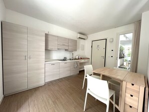 Loft | Private kitchen | Fridge - Hotel Riva e Mare (Rimini)