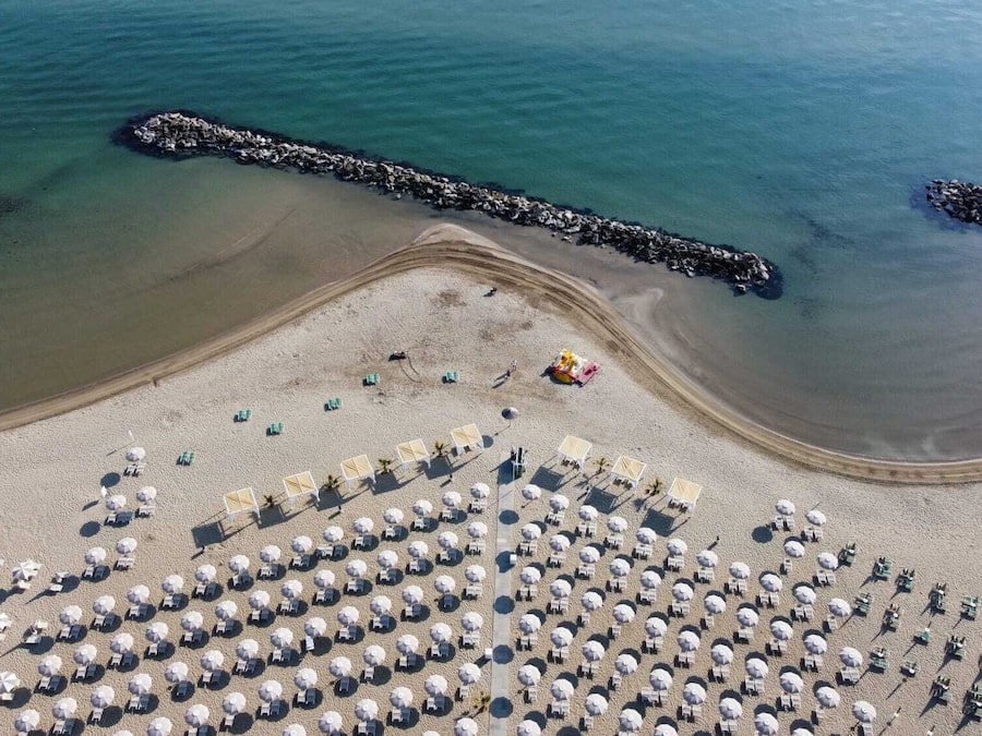 Private beach nearby, sun-loungers, beach umbrellas