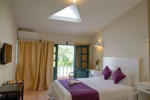 Double Room | Premium bedding, free cots/infant beds, free WiFi