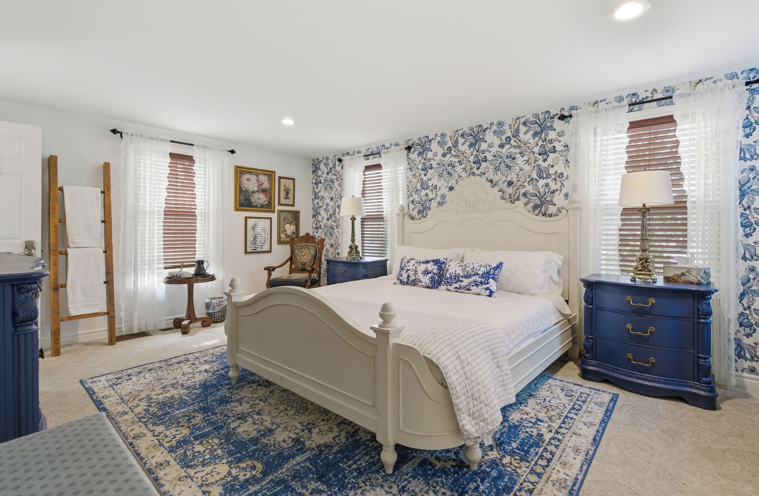 Classic Room (Bernard Shaw) | Premium bedding, rollaway beds, free WiFi, bed sheets