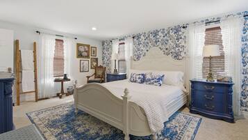 Classic Room (Bernard Shaw) | Premium bedding, rollaway beds, free WiFi, bed sheets