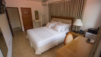 Standard Room | Premium bedding, desk, iron/ironing board (on request), rollaway beds