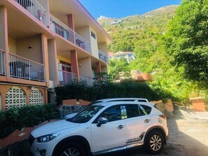 Standard Quadruple Room | View from room - Hotel Castle Maria (Road Town)