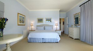 Villa, 5 Bedrooms | 5 bedrooms, blackout drapes - Serendipity (Cape Town)