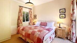 Villa, 5 Schlafzimmer | 5 Schlafzimmer, Verdunkelungsvorhänge