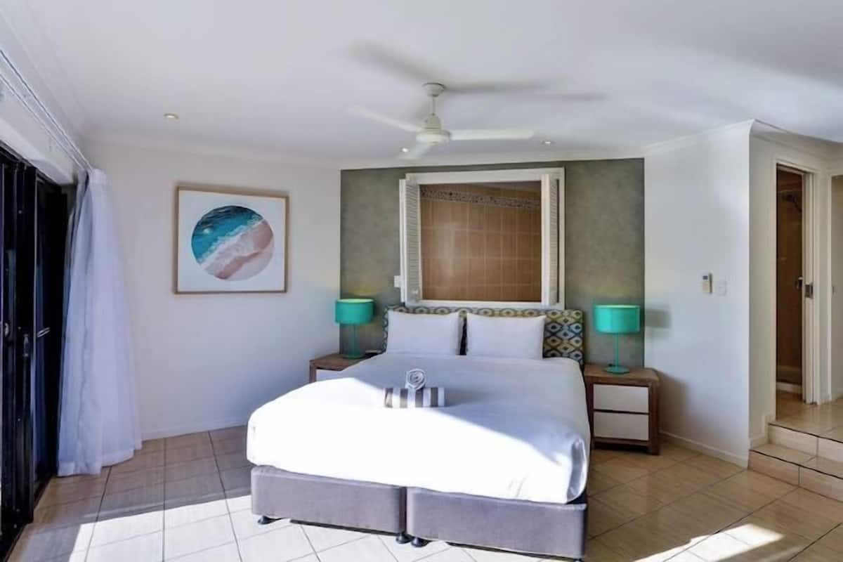 Individually decorated, individually furnished, iron/ironing board