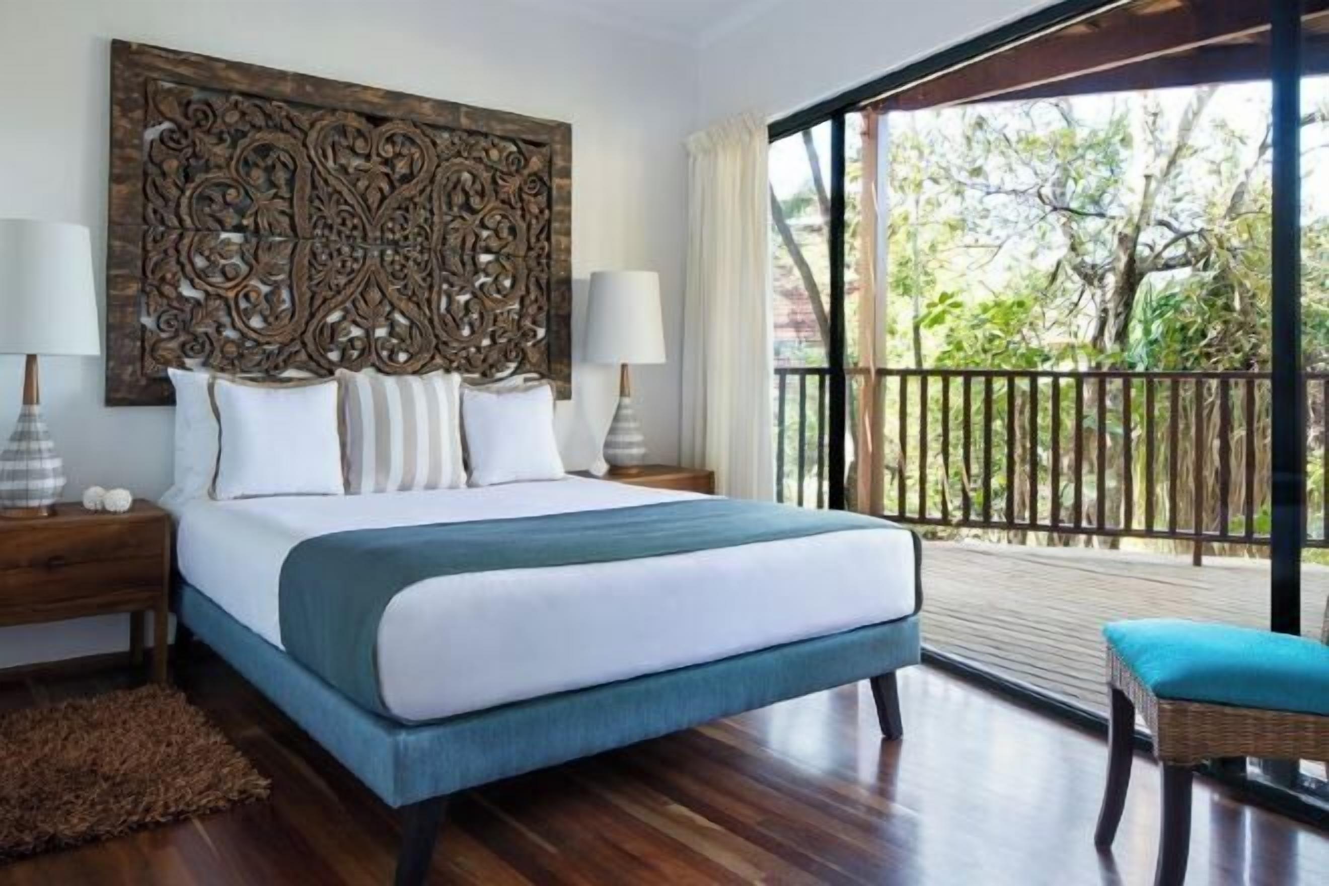 Individually decorated, individually furnished, iron/ironing board