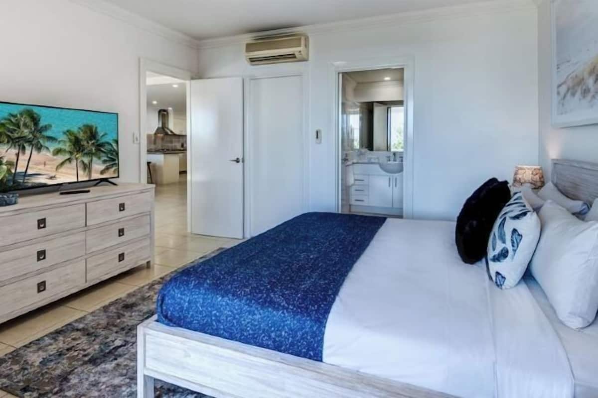 Individually decorated, individually furnished, iron/ironing board