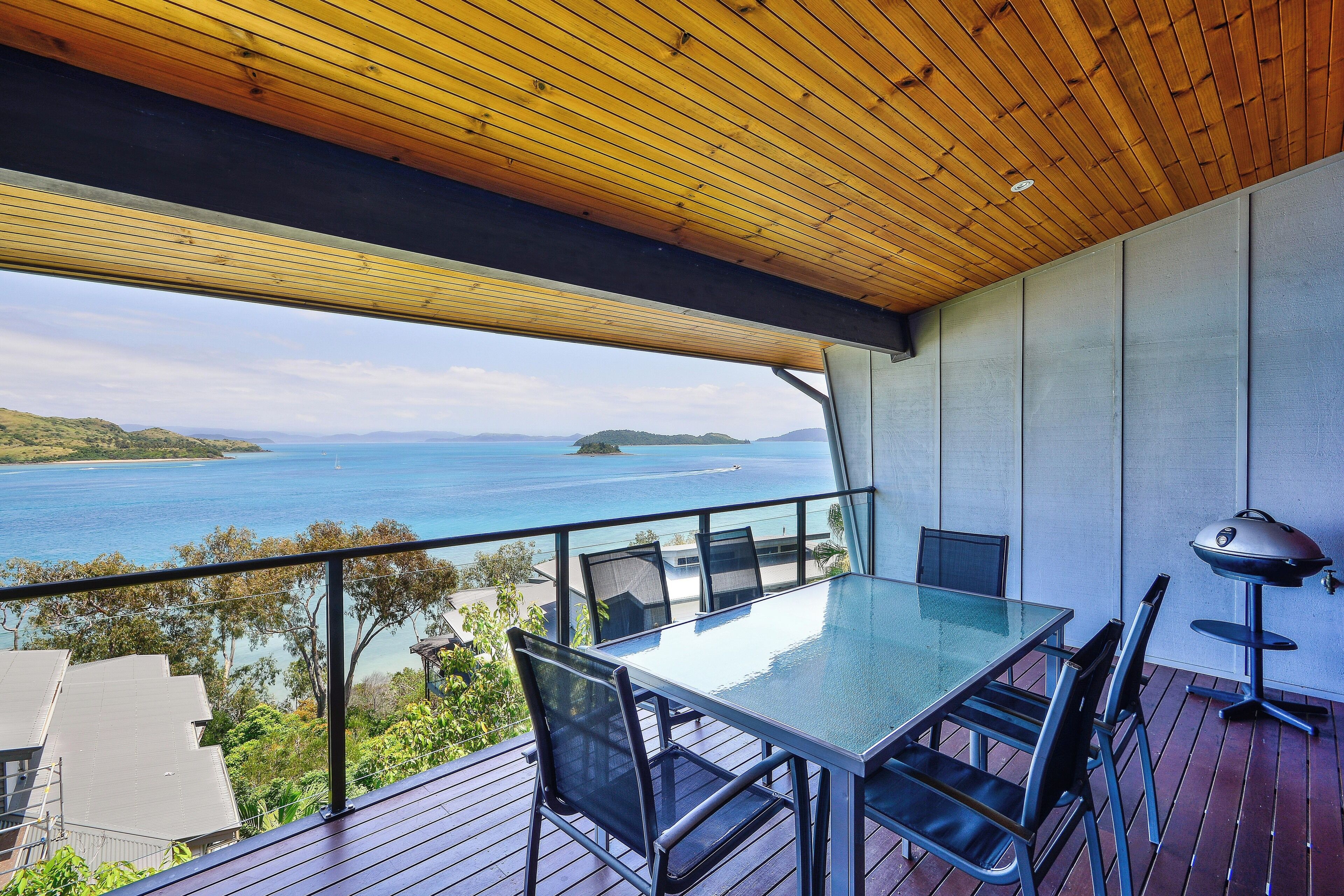 Shorelines 19 | Terrace/patio