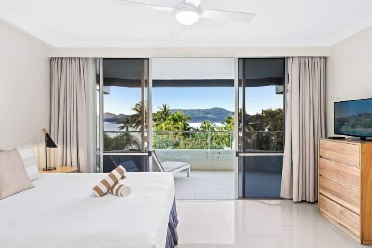 Individually decorated, individually furnished, iron/ironing board