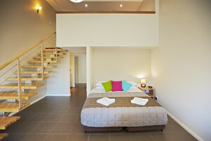 Loft | Living area | Flat-screen TV