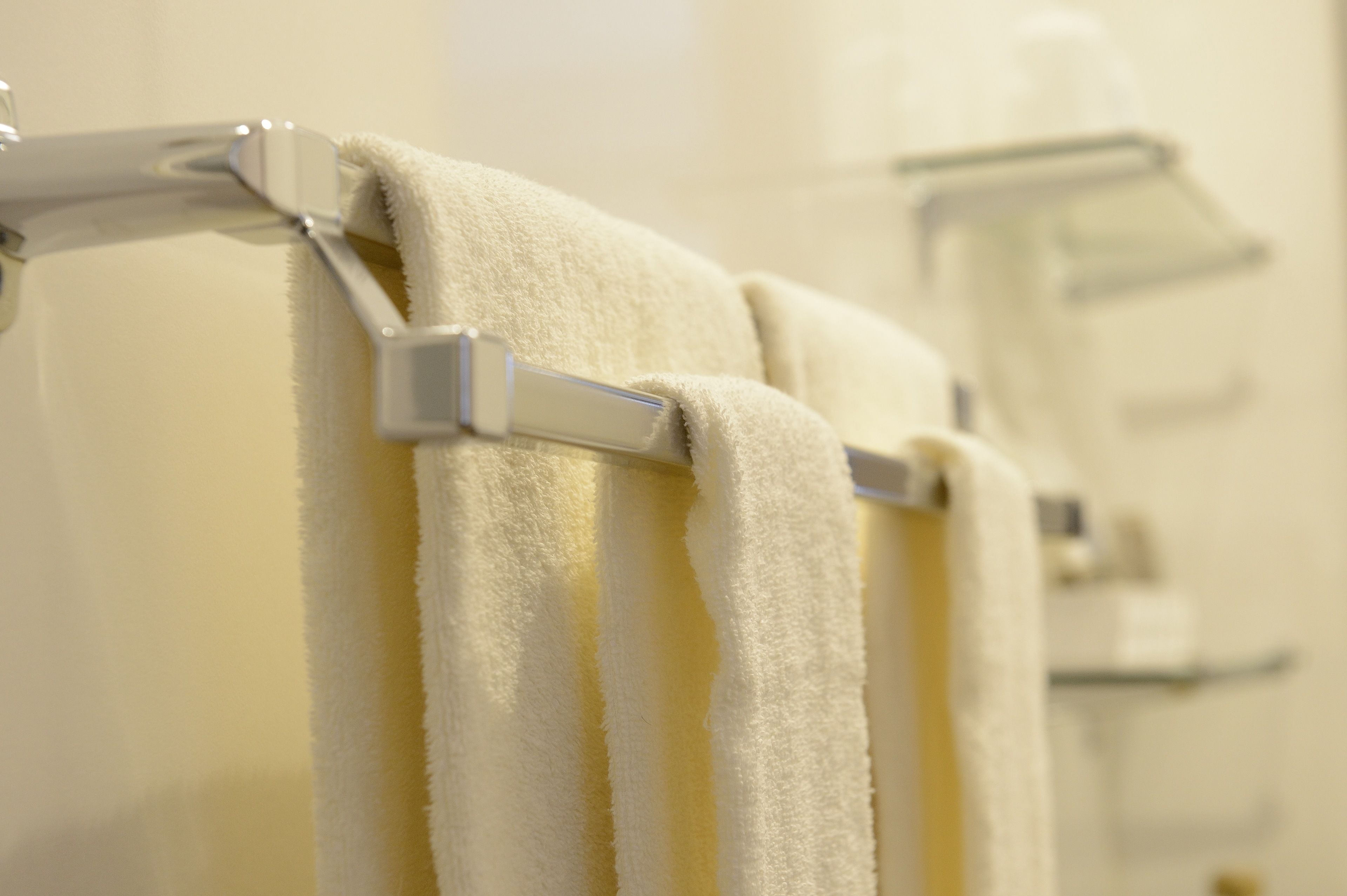 separate bathtub and shower, spring water bathtub, hair dryer, slippers