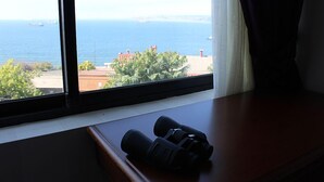 Habitación triple Premium, vistas al mar | Vistas desde la habitación