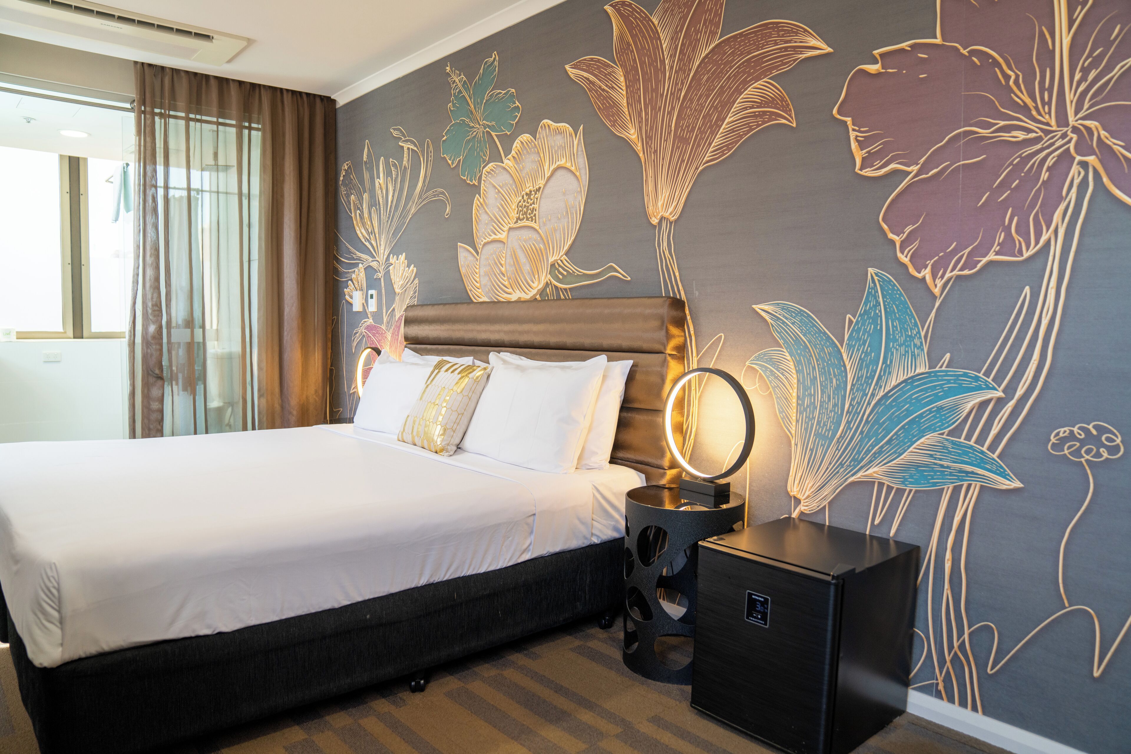 Premium bedding, in-room safe, desk, blackout curtains