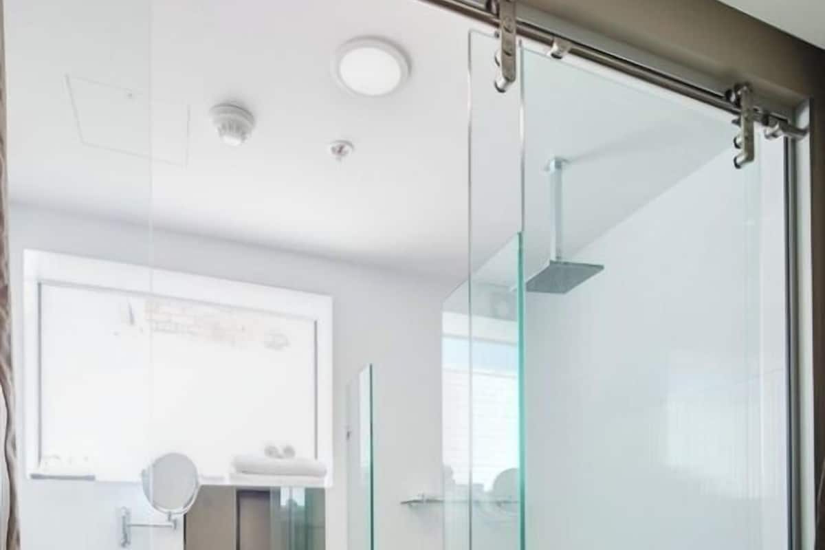 Baño | Ducha, artículos de higiene personal de diseño y secador de pelo