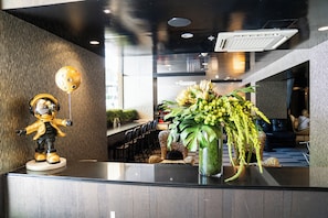 Lobby - 57 Hotel (Surry Hills)