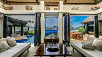 Luxury Villa, 3 Bedrooms | Interior