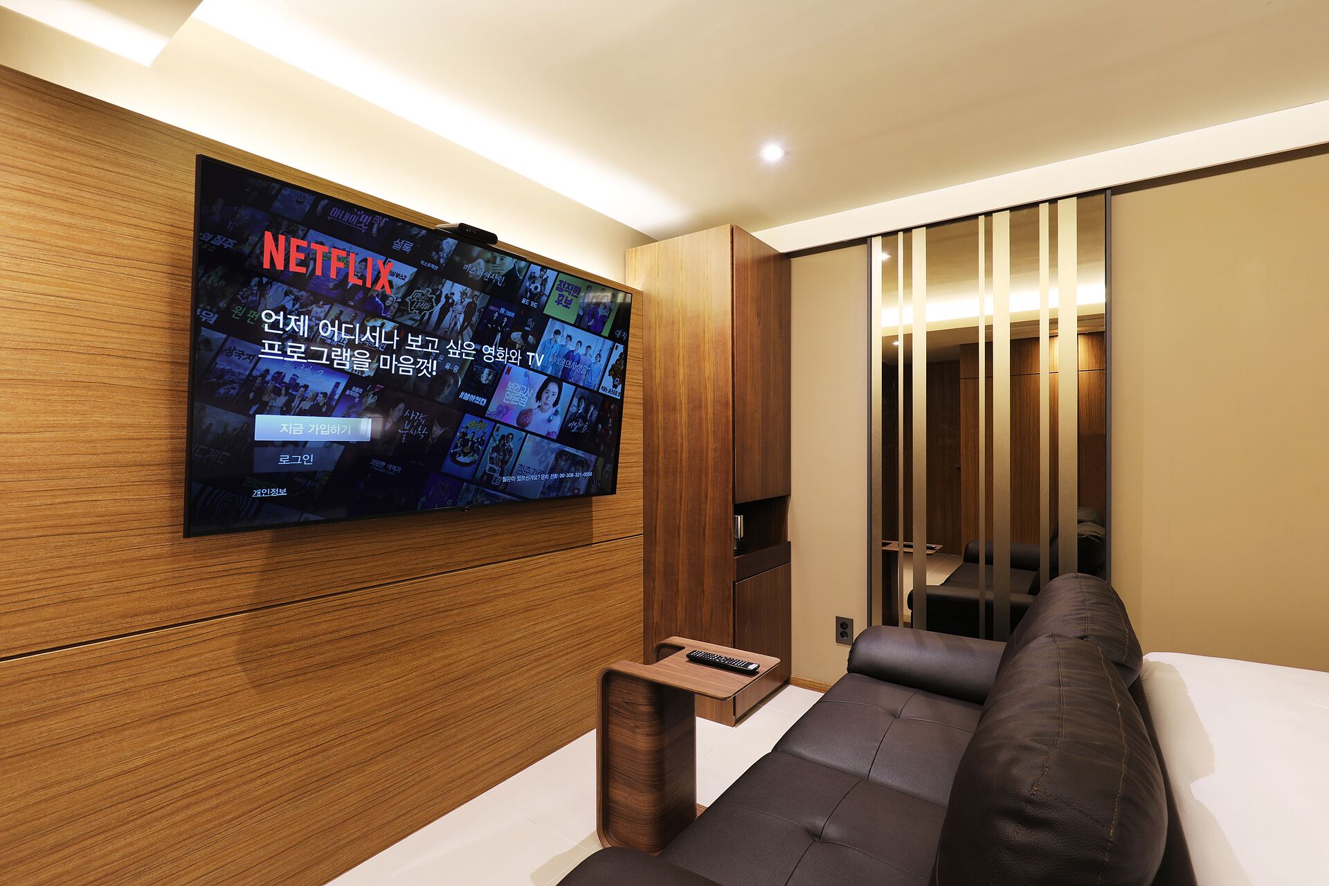 sol standard | 1 bedroom, premium bedding, in-room safe, iron/ironing board