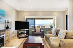 Flat-screen TV - Bakoven Blue (Cape Town)