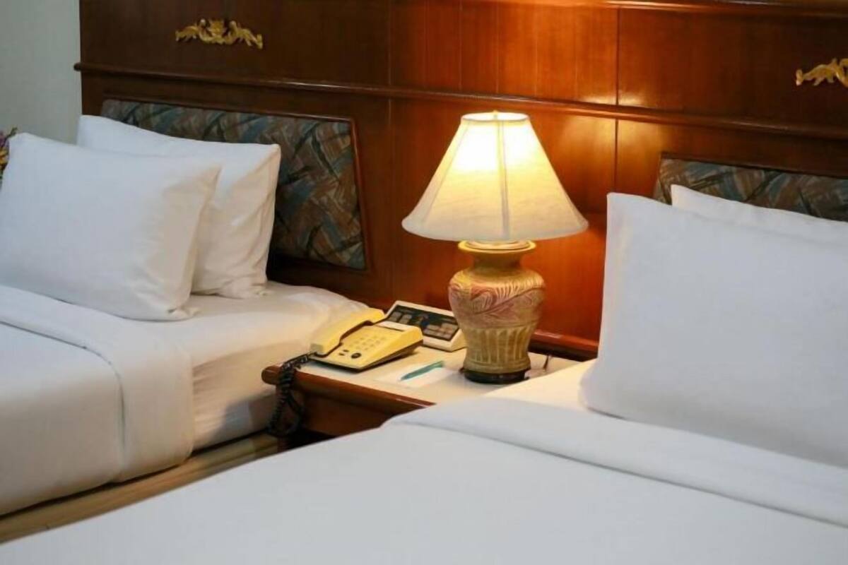 1 phòng ngủ, minibar, két bảo mật tại phòng, bàn