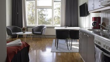1 chambre, rideaux occultants, Wi-Fi gratuit, draps fournis