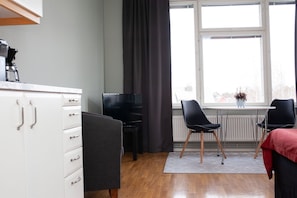 Studio | Blackout drapes, free WiFi, bed sheets - Strandnäs Hotell (Mariehamn)