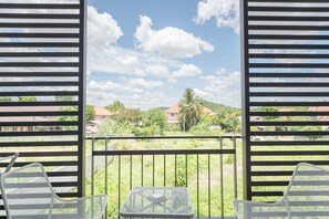 Quang cảnh ban công