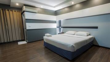 Standardrum | Värdeförvaringsskåp på rummet, skrivbord, extrasängar och gratis wi-fi